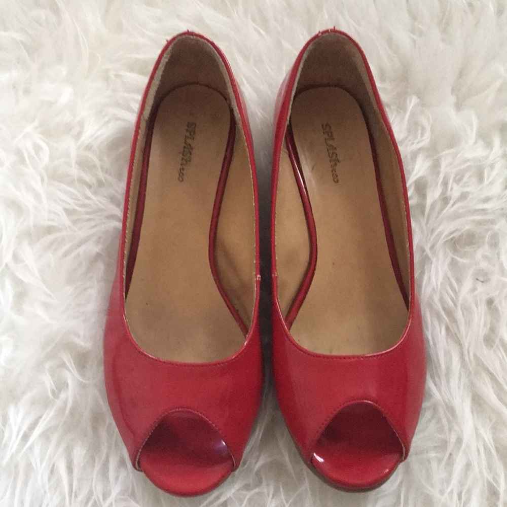 Red peep toe flats good condition